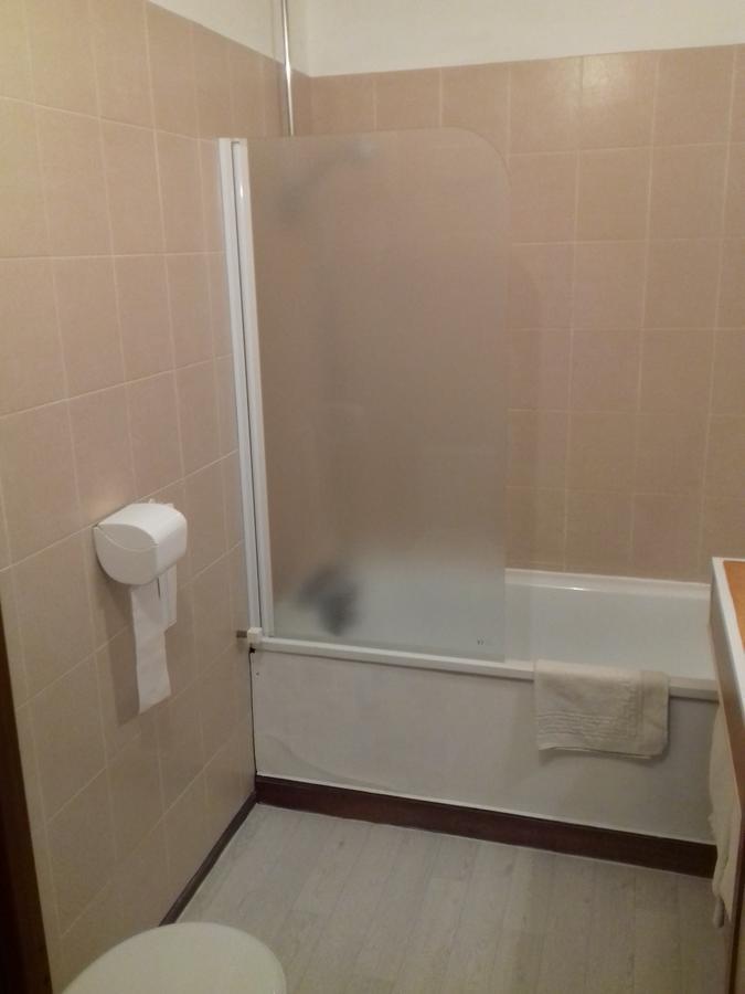 Le Magiot Hotel Montliot-et-Courcelles ภายนอก รูปภาพ